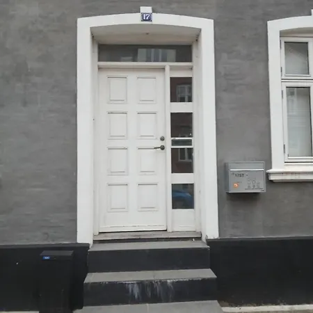 Lejlighed Apartment, Next To The *